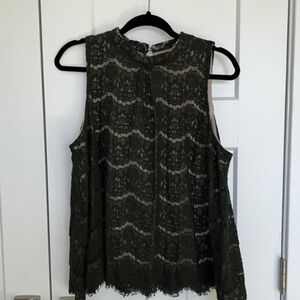 Lace Sleeveless Blouse